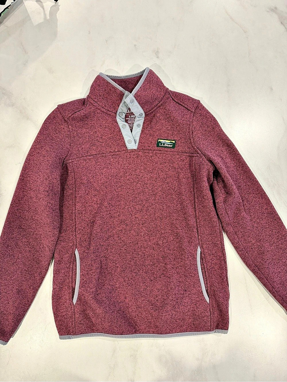 L.L.Bean Women's Small Polartec 200 Series Pullover Fleece Pullover in Burgundy